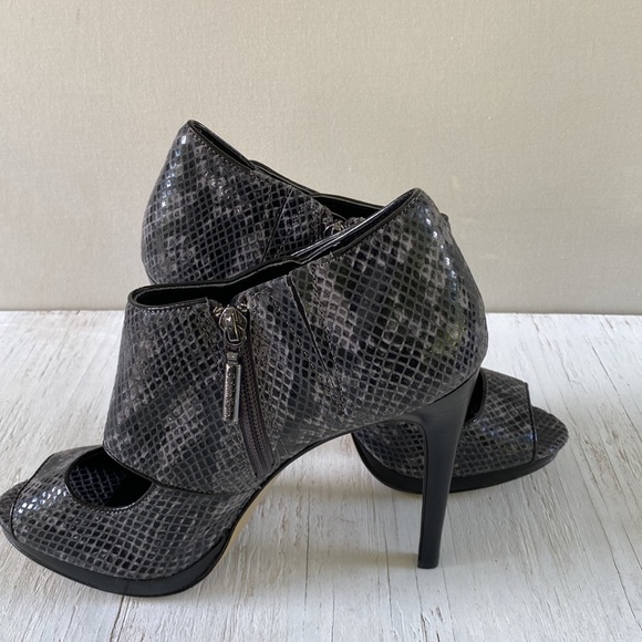 Calvin Klein Leonora Classic Python Print Heels - Picture 6 of 13